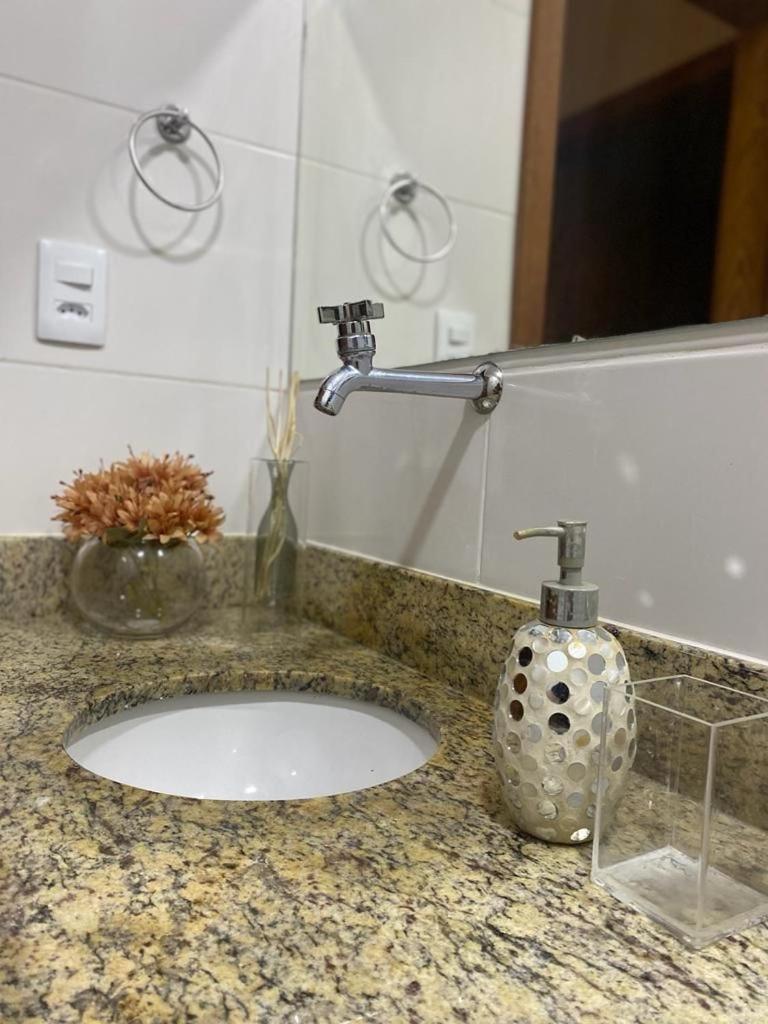 Apto Luxo Completo 3 Quartos Em Guriri 300 Mts Da Praia Wi-Fi Gratis 상 마테우스 외부 사진